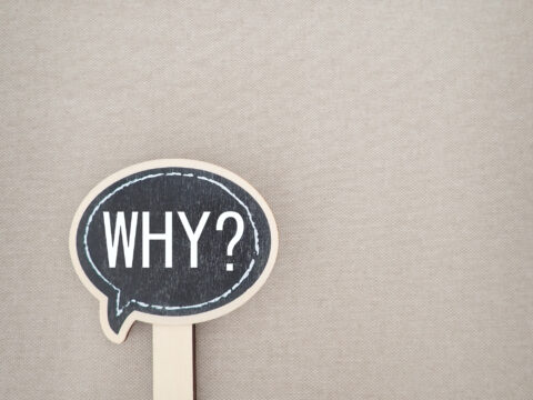 キッチン排水溝の流れが悪いときの原因