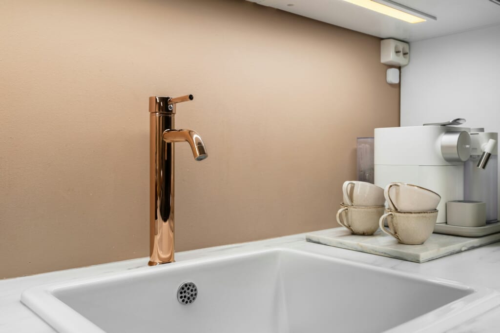 重曹以外を使うキッチン排水溝の掃除方法