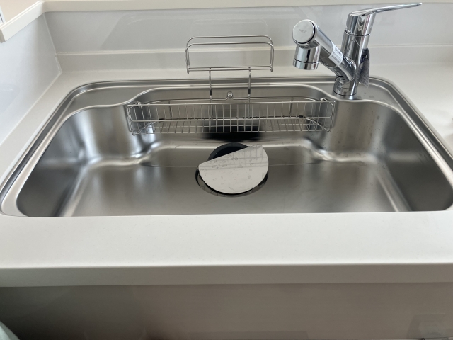 キッチン排水溝のフタ