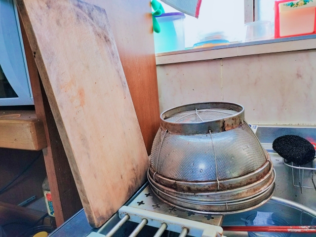 キッチンはカビが生えやすい理由