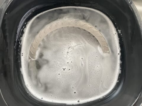 掃除をサボって詰まったキッチンの排水溝