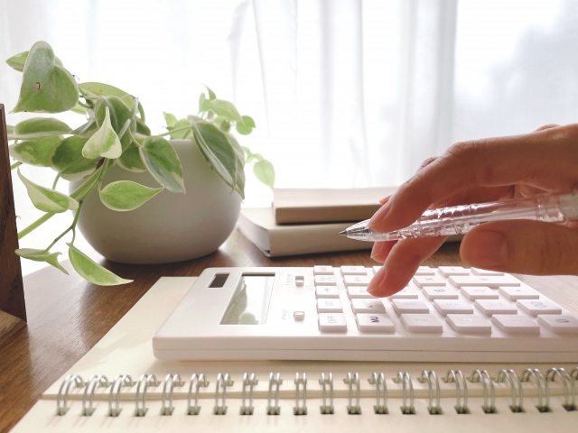 業者にシンク掃除を依頼する費用相場