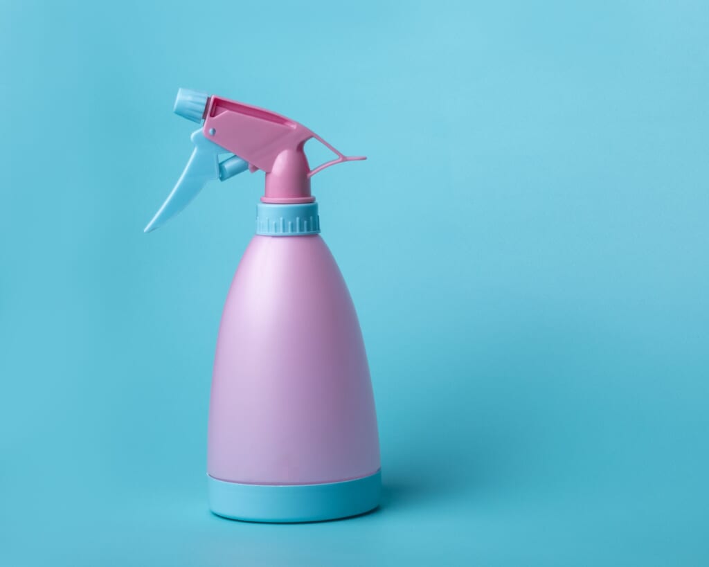 クエン酸以外でキッチンの水垢掃除に使えるアイテムのイメージ