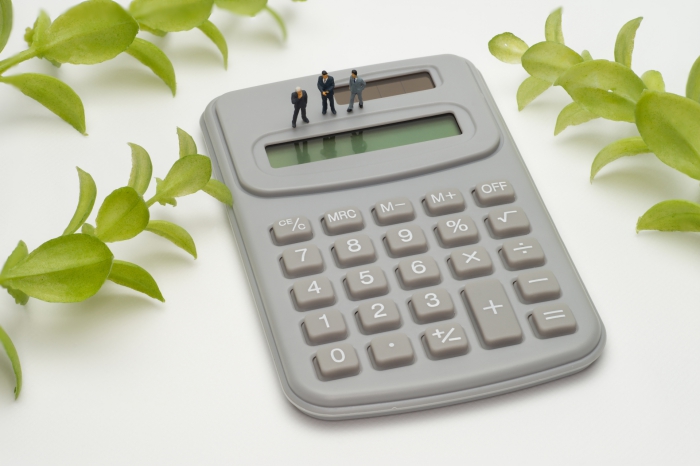 キッチン蛇口まわりの交換を業者に依頼する費用相場