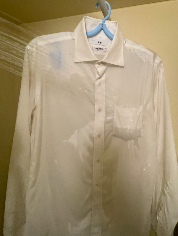 シャワーで流すと、洗剤が泡となって流れでてきます。少量でも洗浄できるのは本当に感激でした!