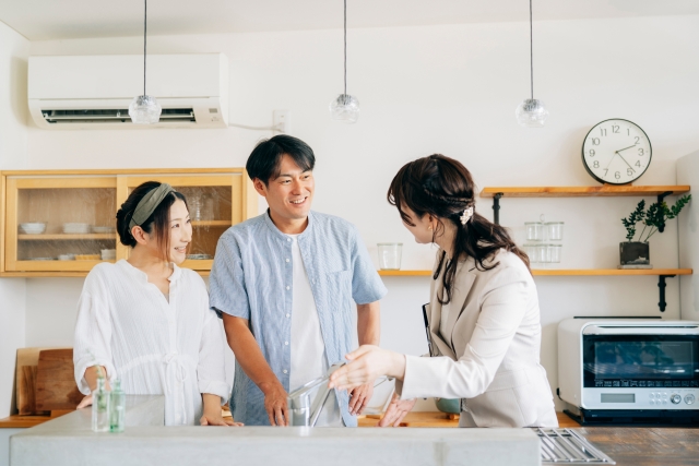 浄水器の蛇口修理をプロに頼むと約1万円!