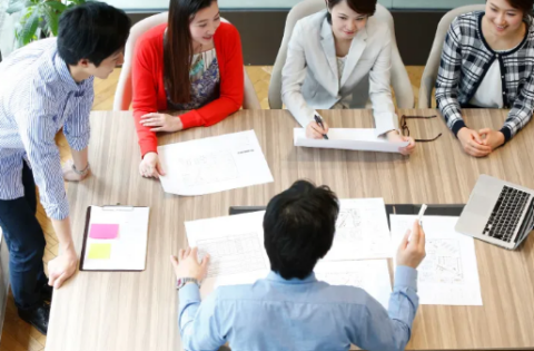 EDSエンターテイメントとは