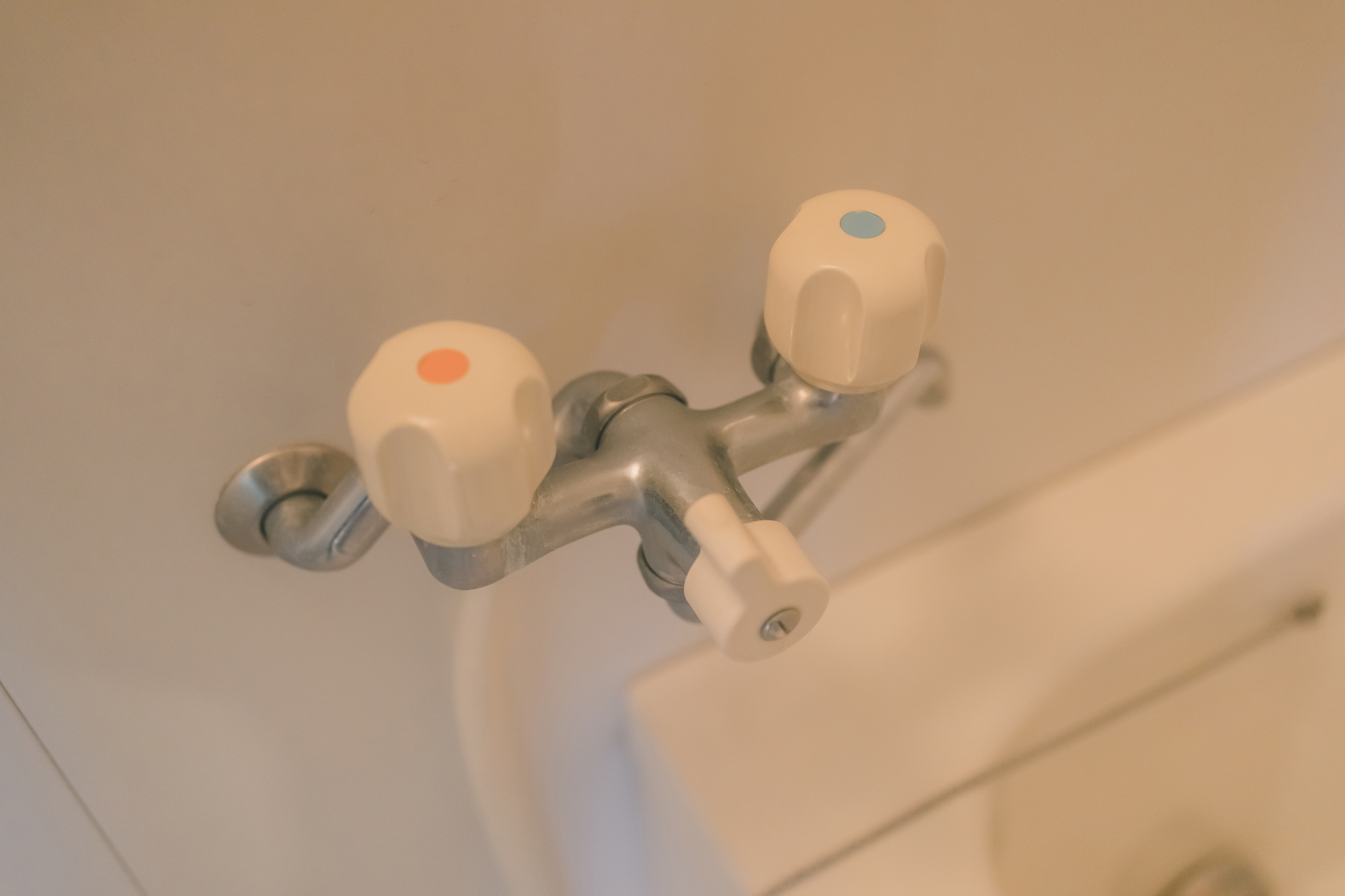 何度も凍結するなら「耐寒性能の高い蛇口」に取り替えよう