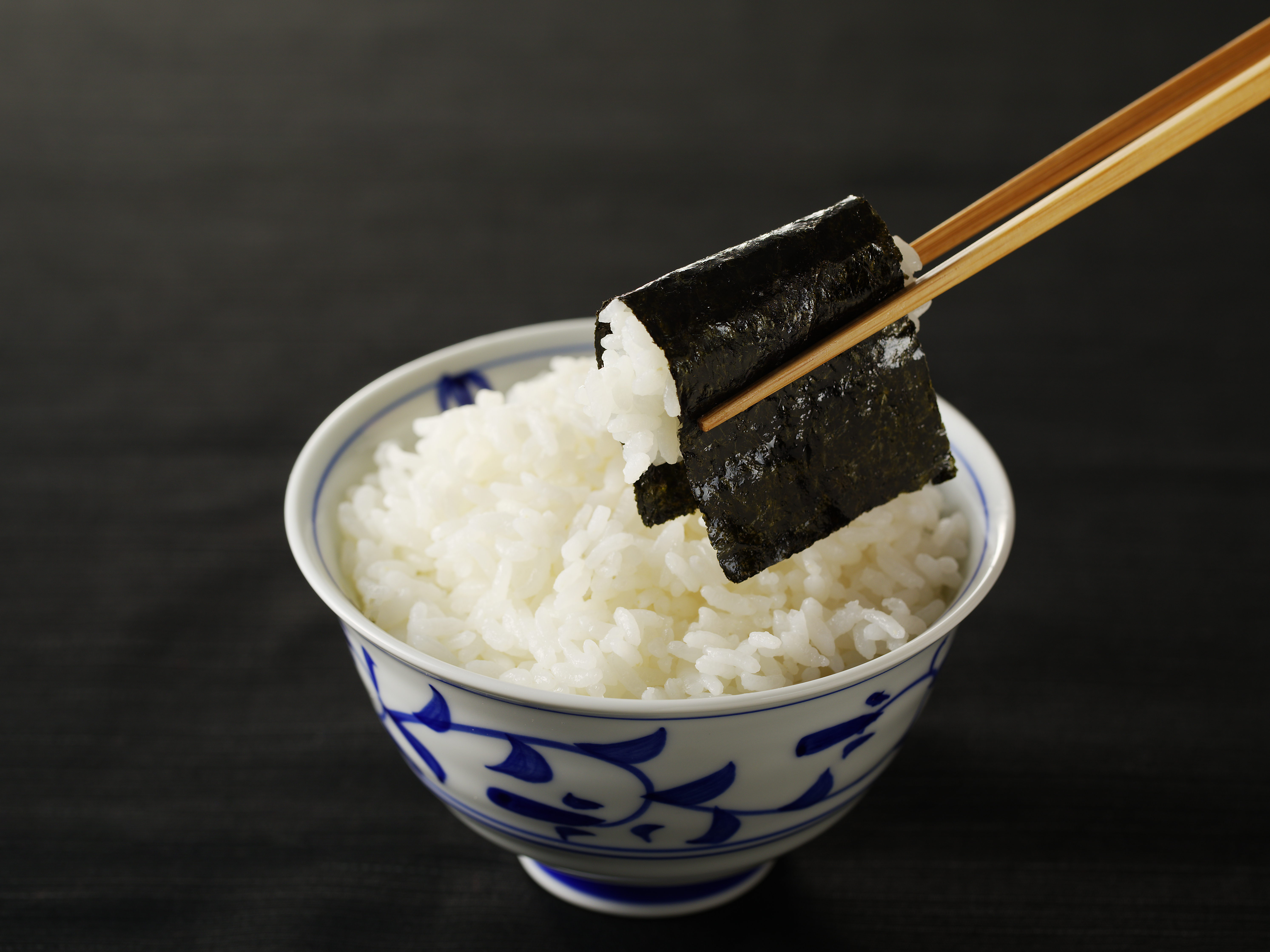 常滑市ふるさと納税「鬼崎のりプレミアム味付け海苔6本セット」で味わう極上の風味