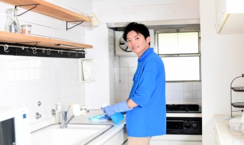 伸びるシャワーヘッド付き蛇口の交換は業者へ依頼しよう