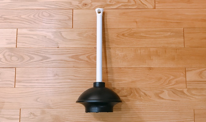 お風呂の排水溝つまり解消に使うラバーカップ