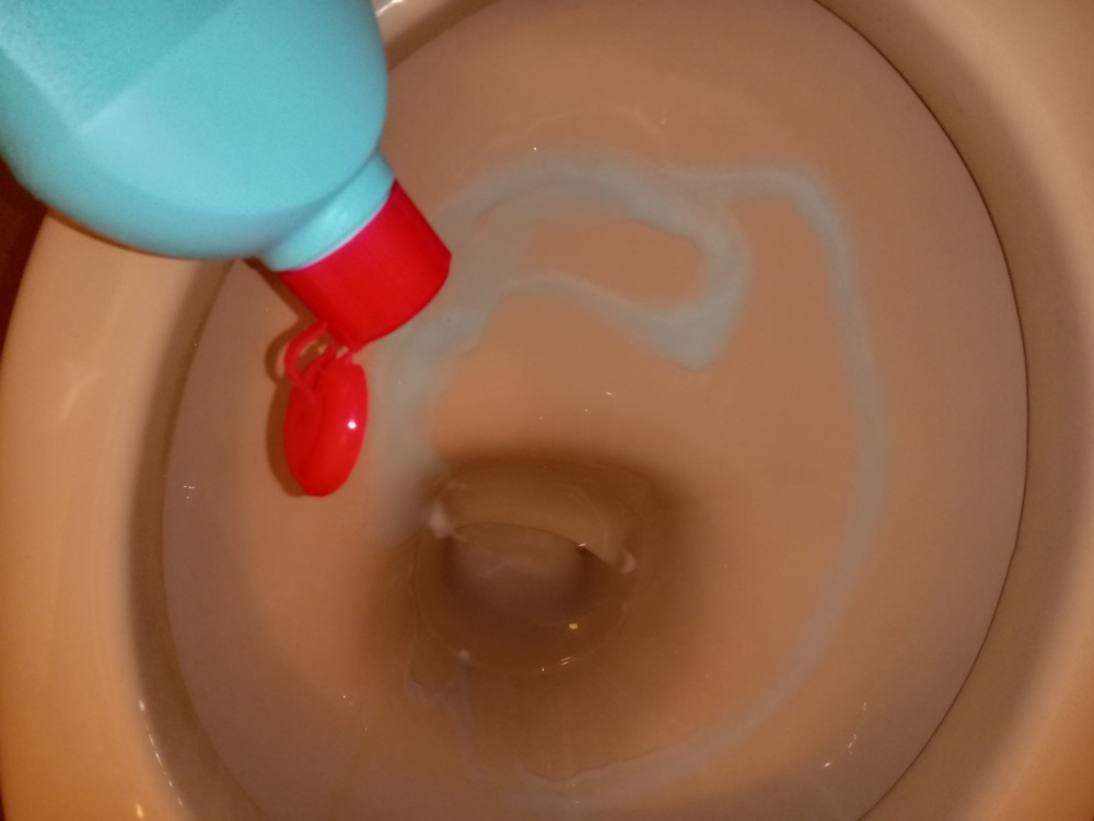 トイレに頑固な汚れを付けないための予防策