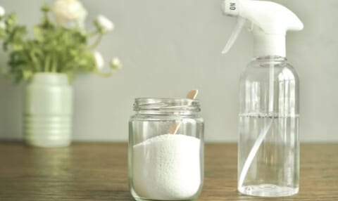 お風呂水垢落としに効くクエン酸スプレー