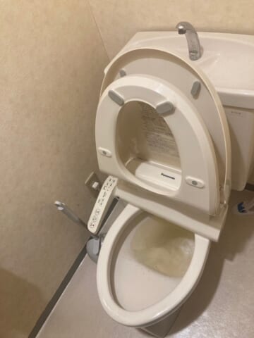 トイレ詰まり　作業前