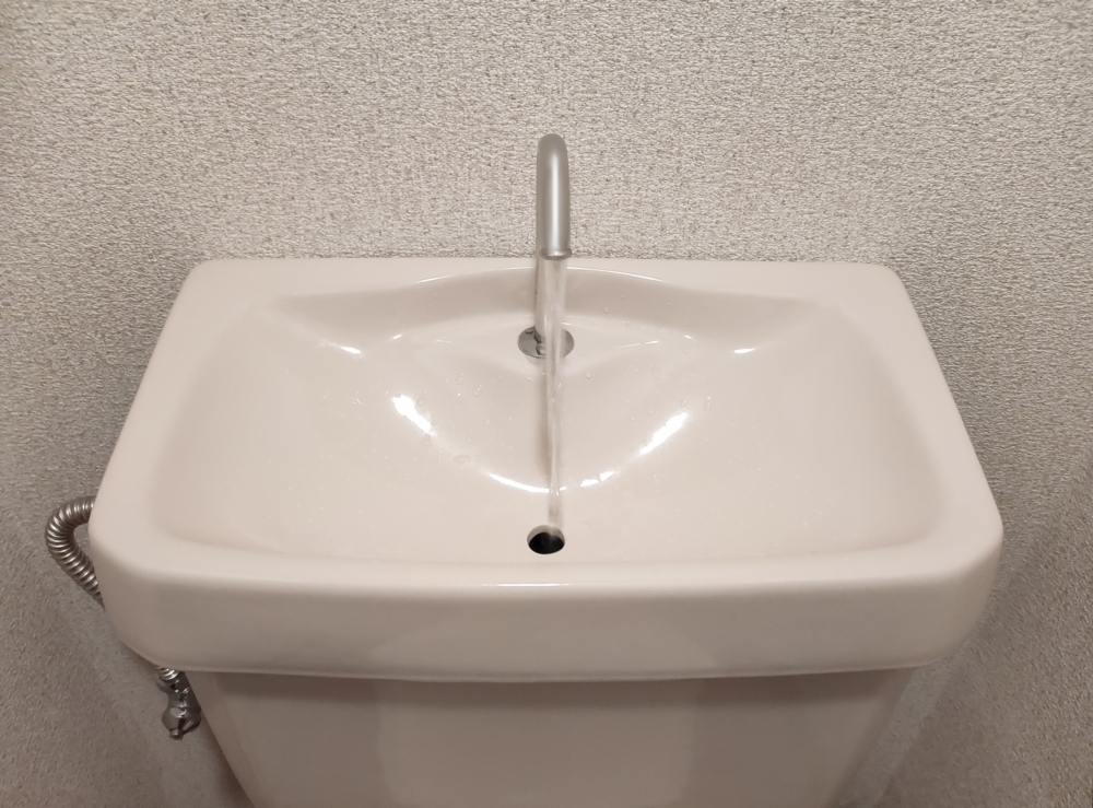 トイレタンクの交換依頼先の選び方