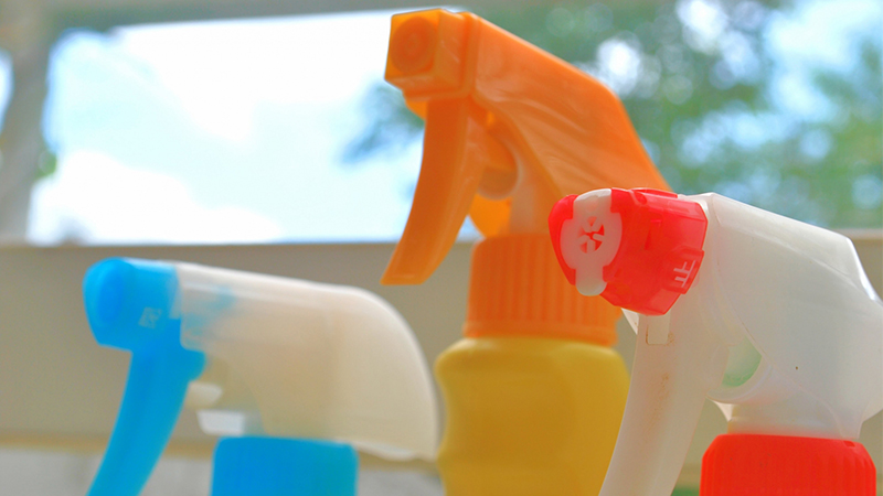 トイレの黒ずみ用洗剤