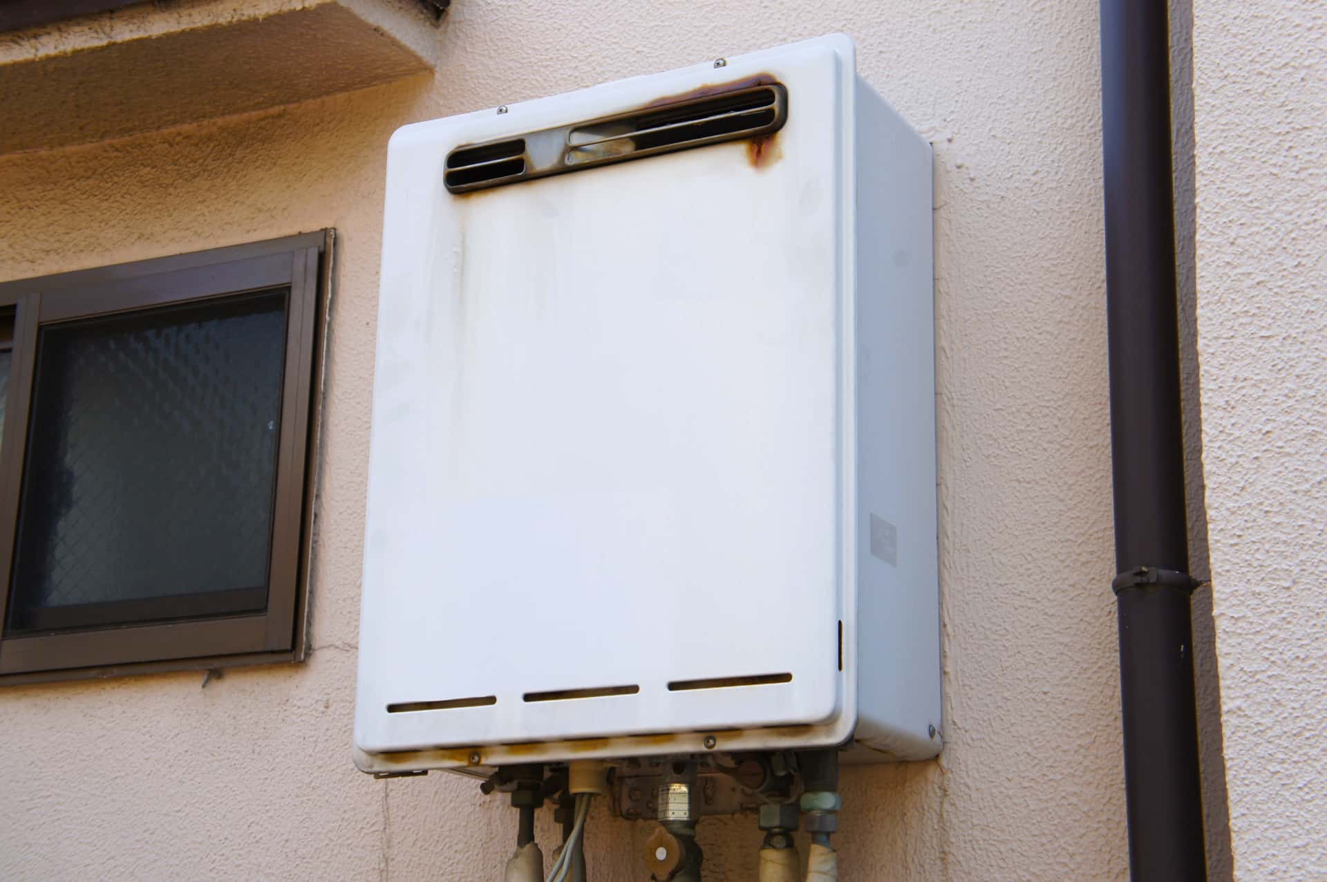 古い給湯器は交換も要検討