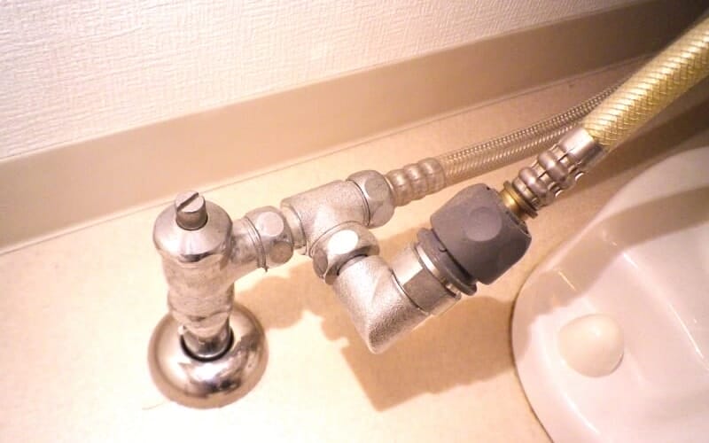 トイレの止水栓