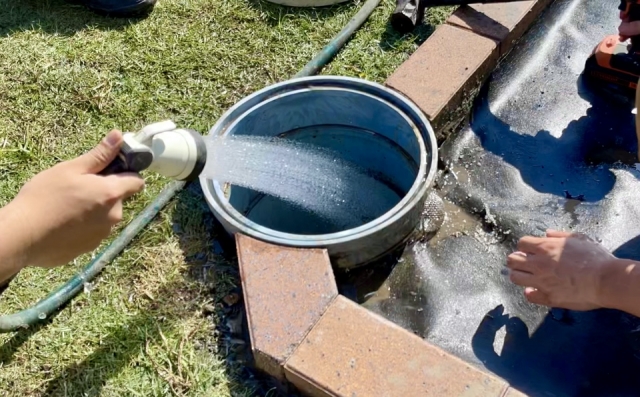 雨水桝を自分で掃除する方法