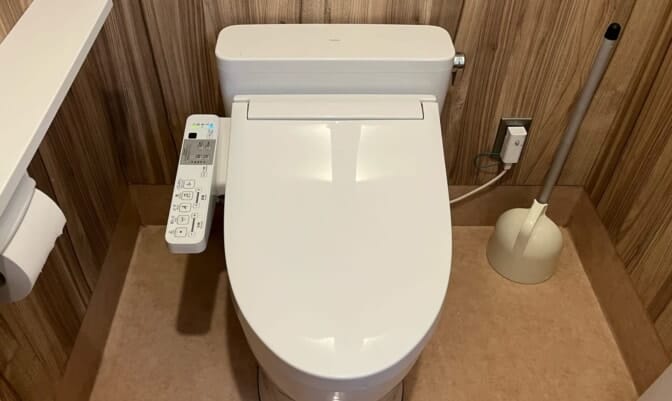 便座が割れた際の応急処置・対処法!原因や火災保険も紹介