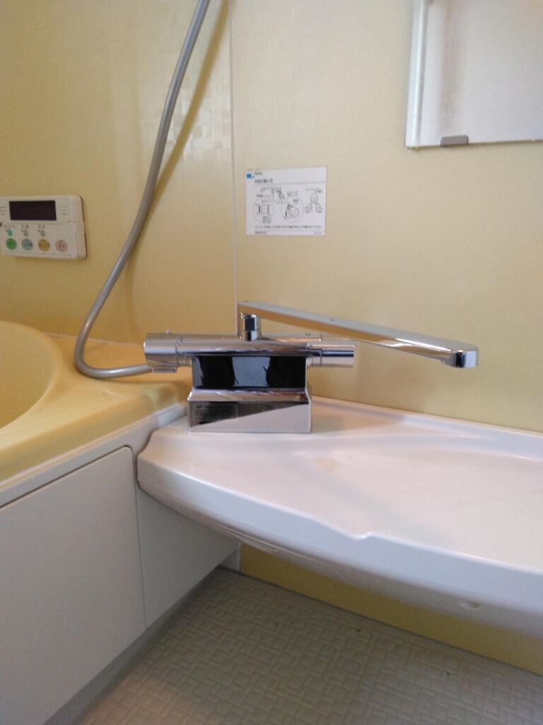 TOTO 台付きサーモスタット混合水栓