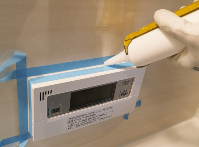 給湯器のリモコン交換を業者依頼するメリット