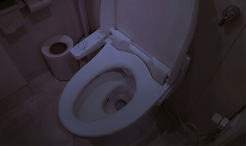 トイレは停電で使えない場合も！注意点や災害時の流し方も解説