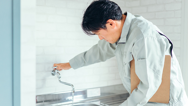 給湯器が水抜きしても凍結してしまったときの対処法