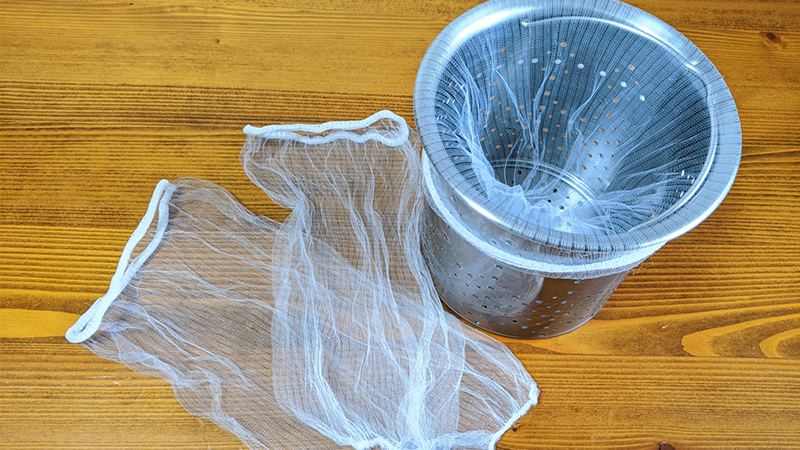 汚水枡のつまりを予防する100均アイテム