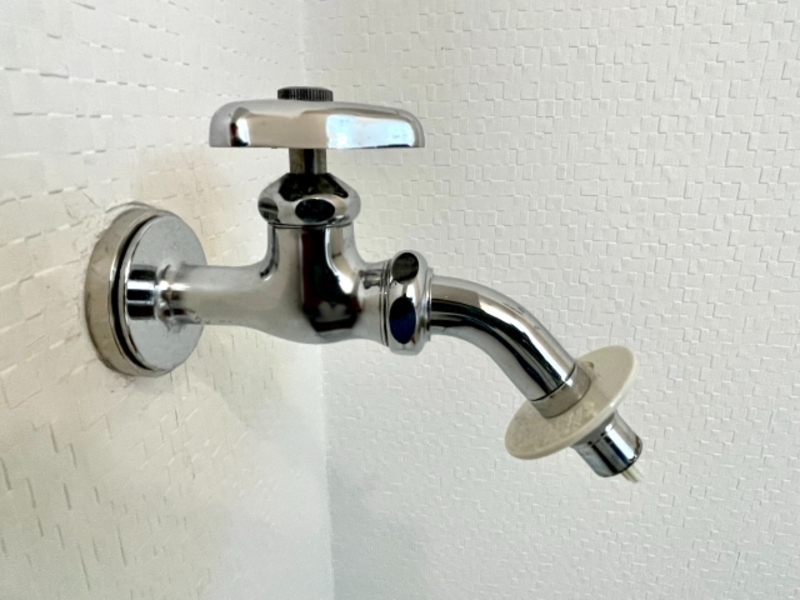 洗濯機からたまに水漏れしている現象