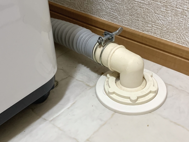 パイプユニッシュが効く洗濯機の排水つまりの原因
