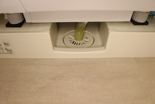 パイプユニッシュを使っても直らない洗濯機の排水つまり