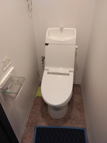 LIXIL 一体型トイレ