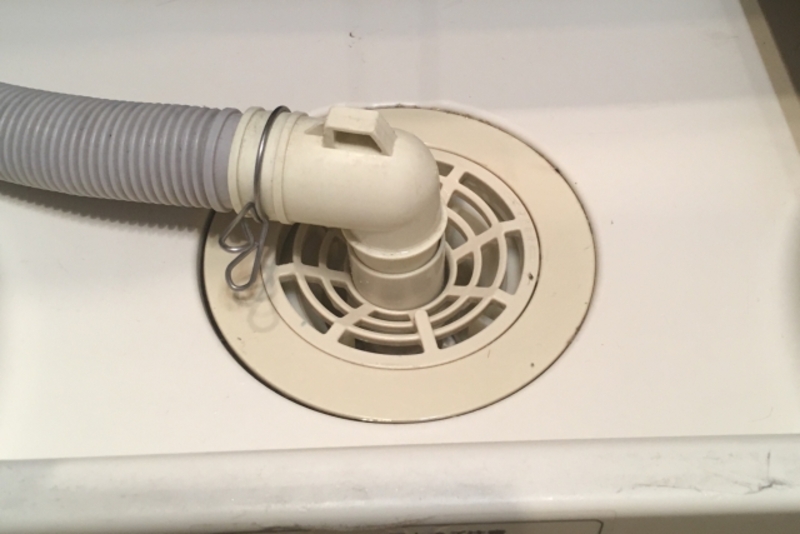 洗濯機の排水トラップを自分で交換するとき